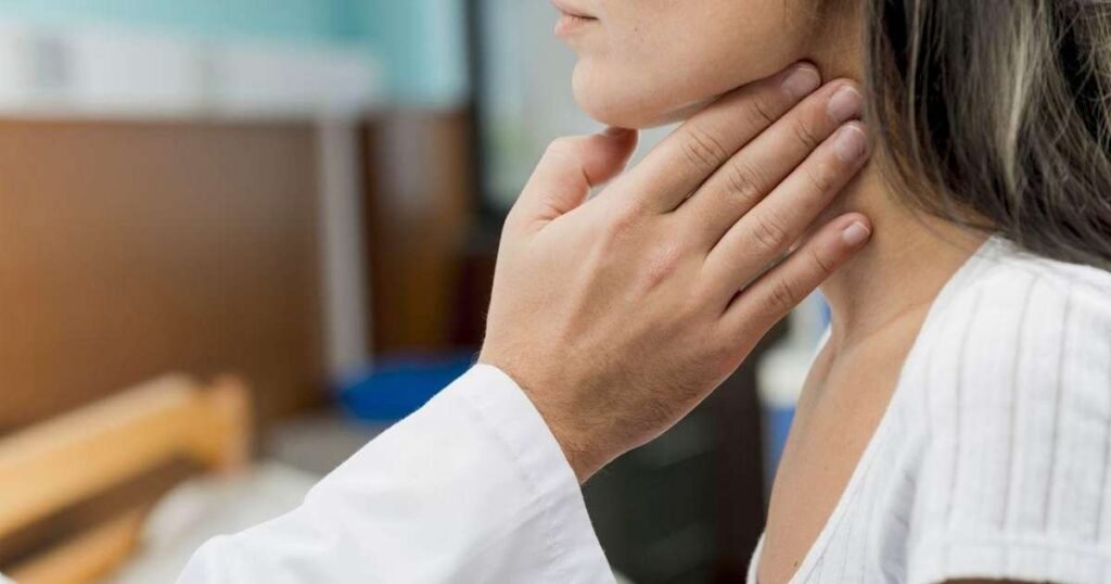 Imagem ilustrativa sobre disfagia, destacando a dificuldade para engolir alimentos